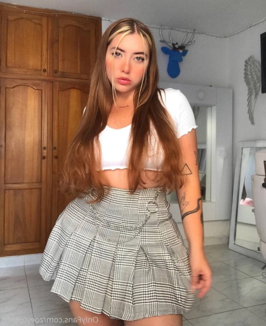 Zoeyteen [ zoeyteen18 ] Onlyfans leaked photo 12430572 on Hotleaks.tv