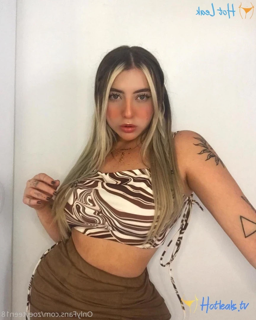 Zoeyteen [ zoeyteen18 ] Onlyfans leaked photo 12450581 on Hotleaks.tv