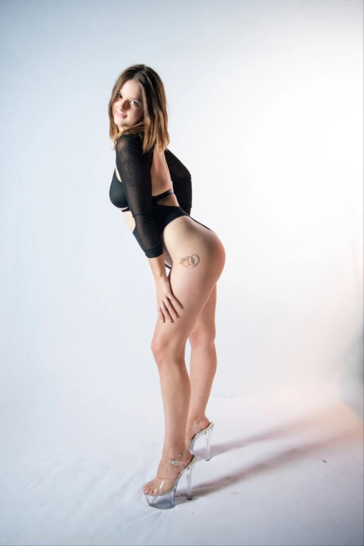 Abbie (aka Billie) [ abbie_fire ] Onlyfans leaked photo 8842094 on Hotleaks.tv