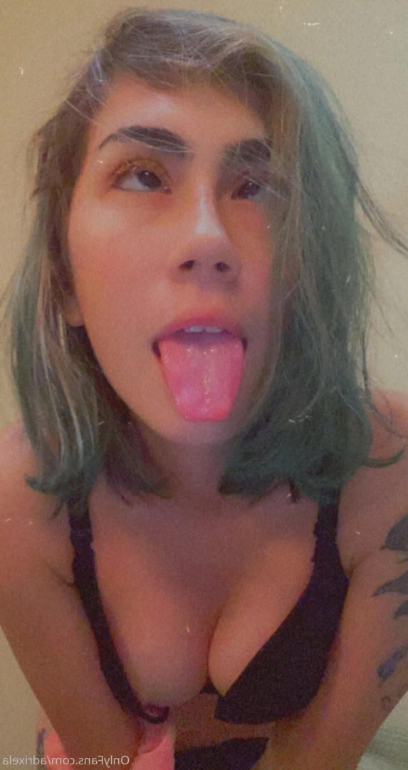 adri [ adrixela ] Onlyfans leaked photo 9239698 on Hotleaks.tv