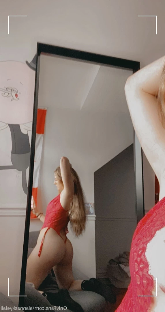 Skye Laliberte [ skyelaliberte ] Onlyfans leaked photo 9917613 on Hotleaks.tv