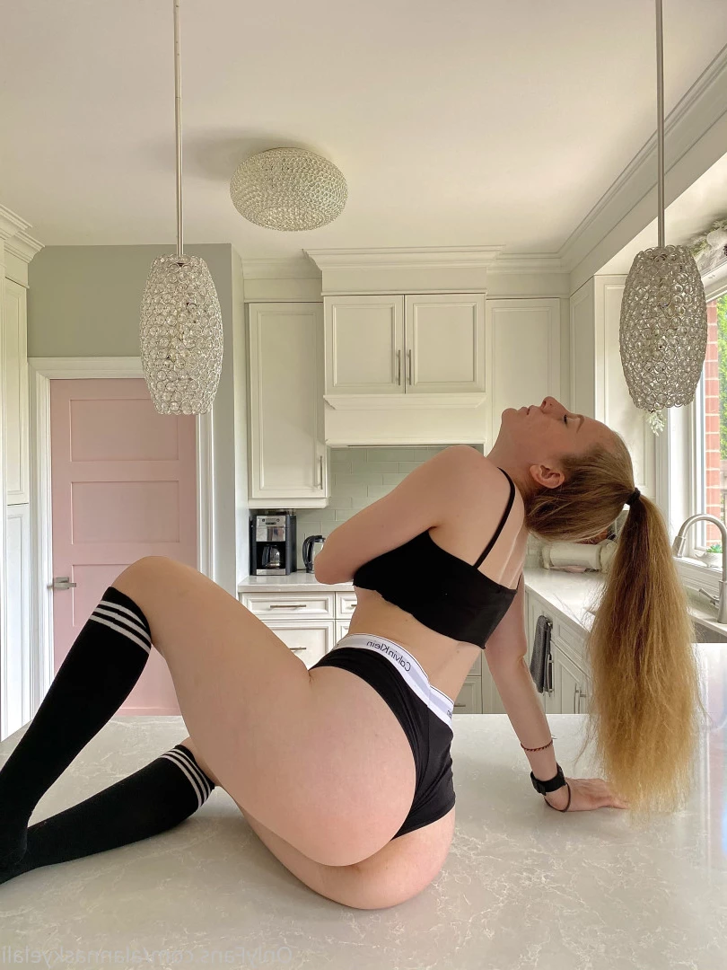 Skye Laliberte [ skyelaliberte ] Onlyfans leaked photo 9917977 on Hotleaks.tv