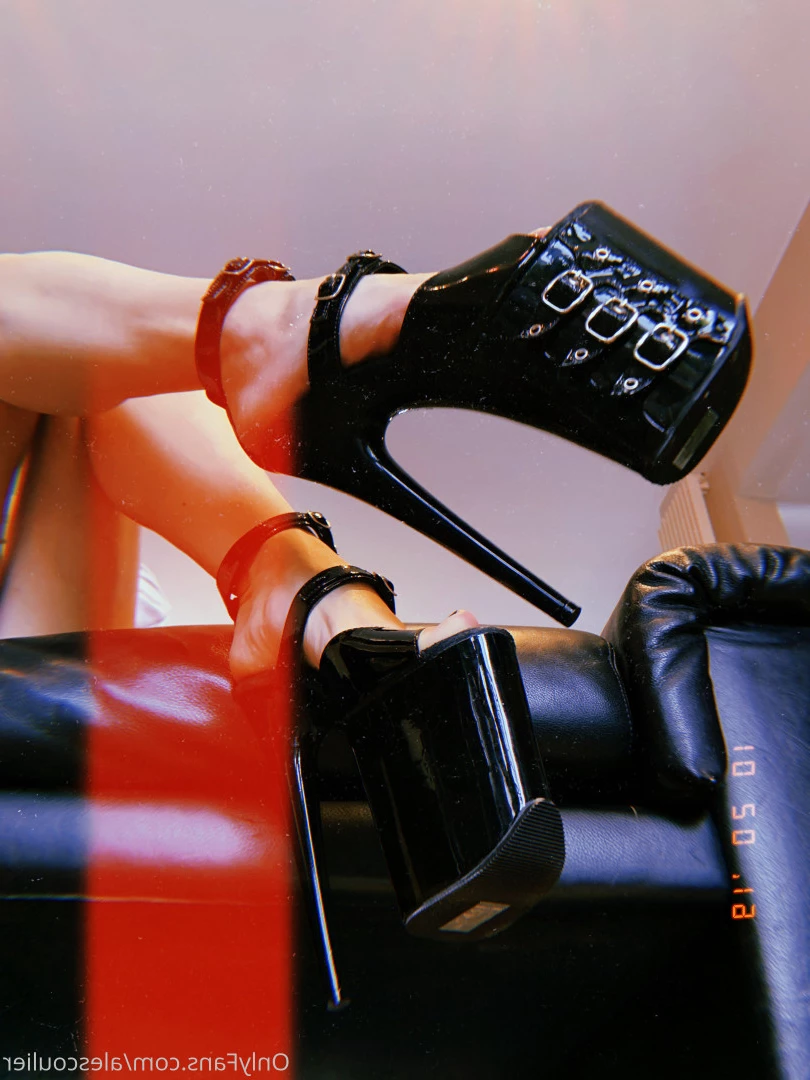 Goddess Alessa [ alescoulier ] Onlyfans leaked photo 9015298 on Hotleaks.tv