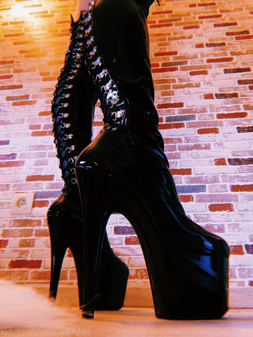 Goddess Alessa [ alescoulier ] Onlyfans leaked photo 9015331 on Hotleaks.tv