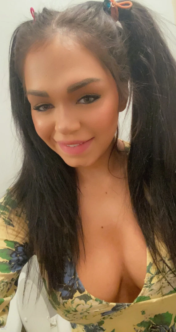 alexa_castano Onlyfans leaked photo 9906494 on Hotleaks.tv