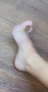 9907498