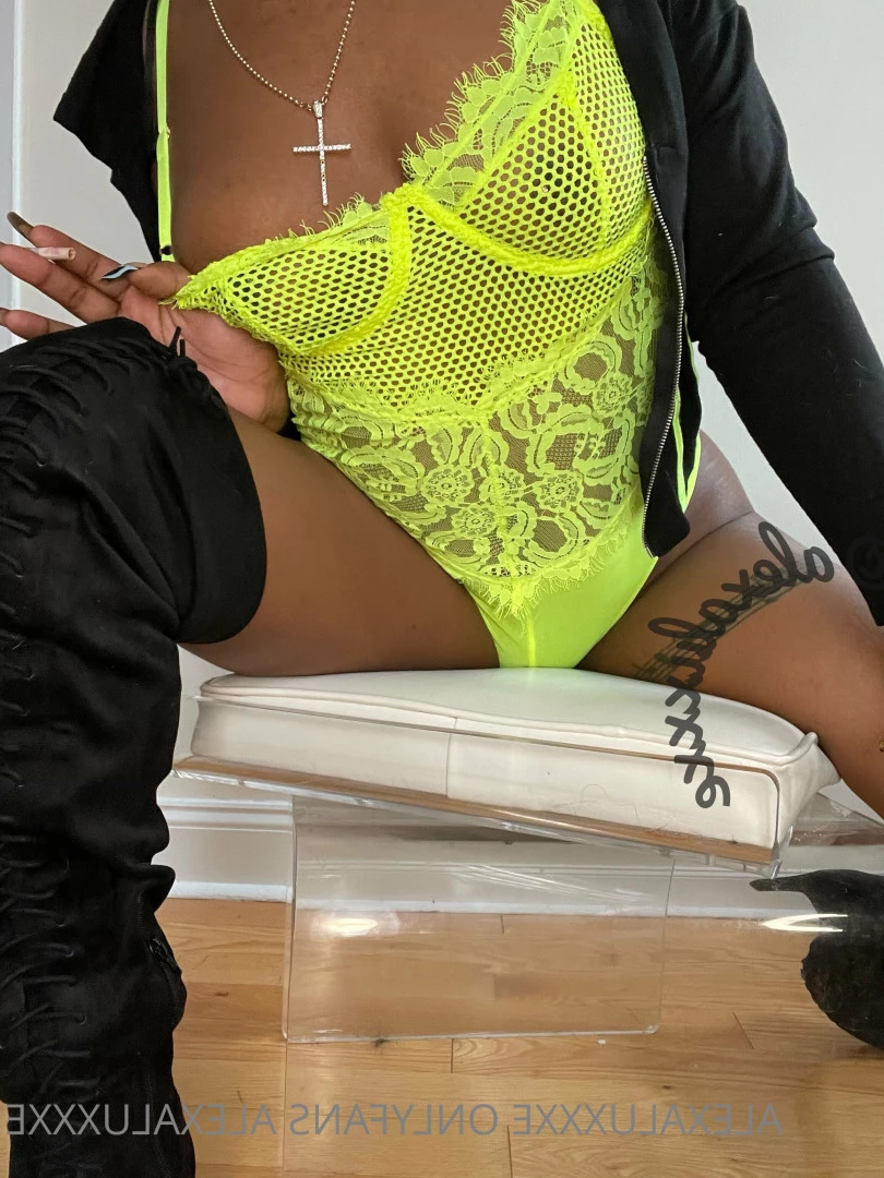 Alexxxa [ alexaluxxxe ] Onlyfans leaked photo 9083735 on Hotleaks.tv