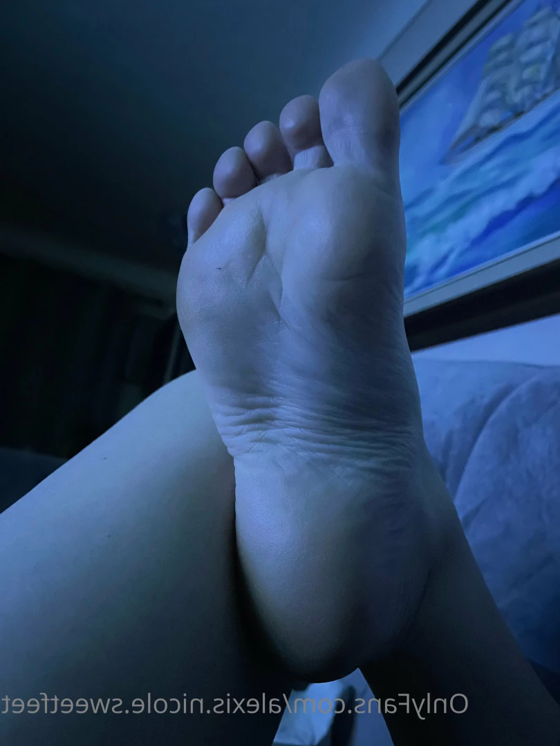 alexis.nicole.sweetfeet Onlyfans leaked photo 9011606 on Hotleaks.tv