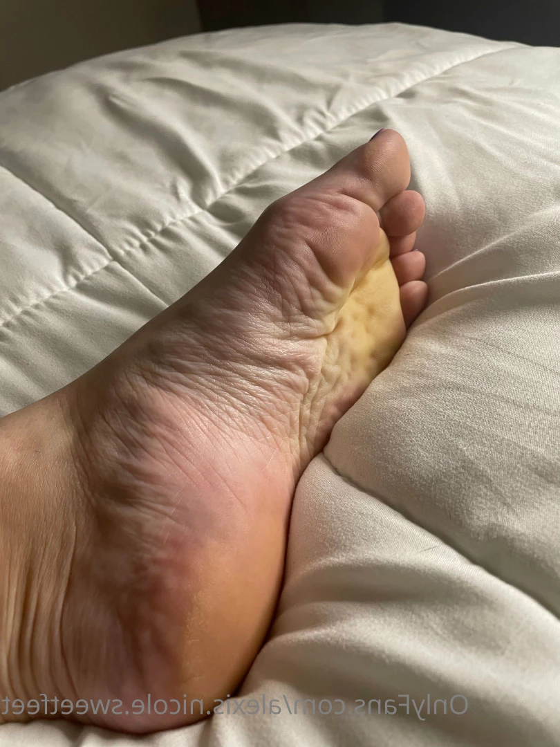 alexis.nicole.sweetfeet Onlyfans leaked photo 9012624 on Hotleaks.tv