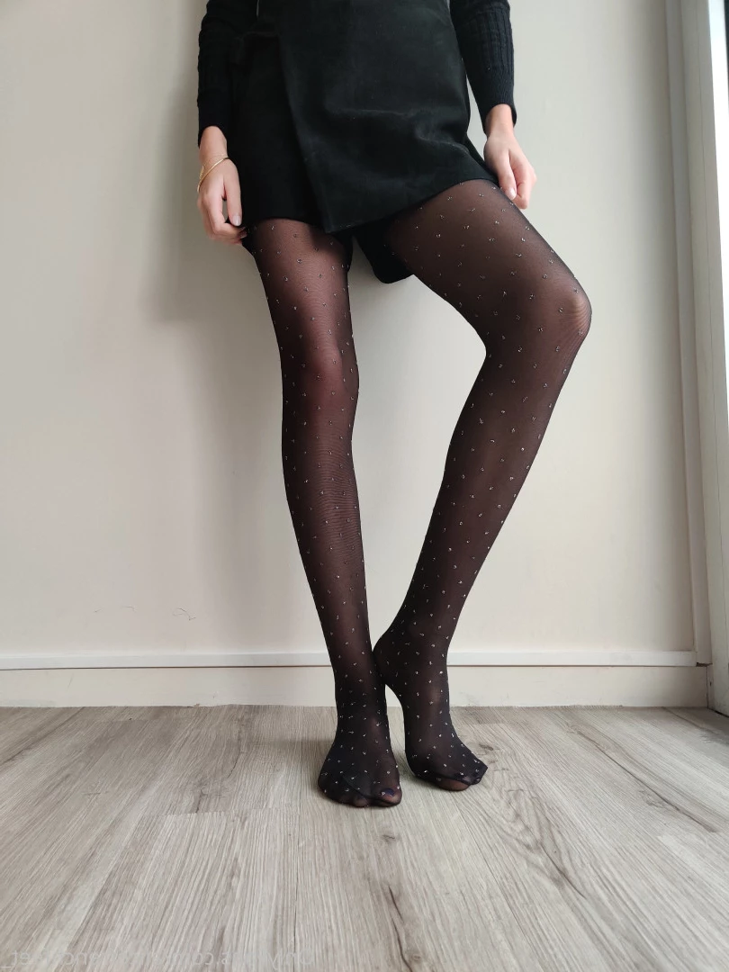 alicefrenchfeet [ alice.frenchfeet ] Onlyfans leaked photo 8827264 on Hotleaks.tv