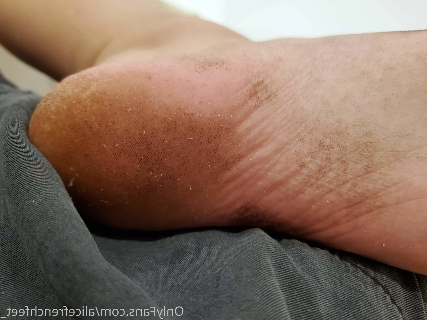 alicefrenchfeet [ alice.frenchfeet ] Onlyfans leaked photo 8827777 on Hotleaks.tv