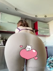 𝘼𝙡𝙞𝙘𝙚 𝙒𝙤𝙤𝙙💞💙❤️💜🧡💛💚💘 [ alice_wood ] Onlyfans leaked video 10512465 on Hotleaks.tv