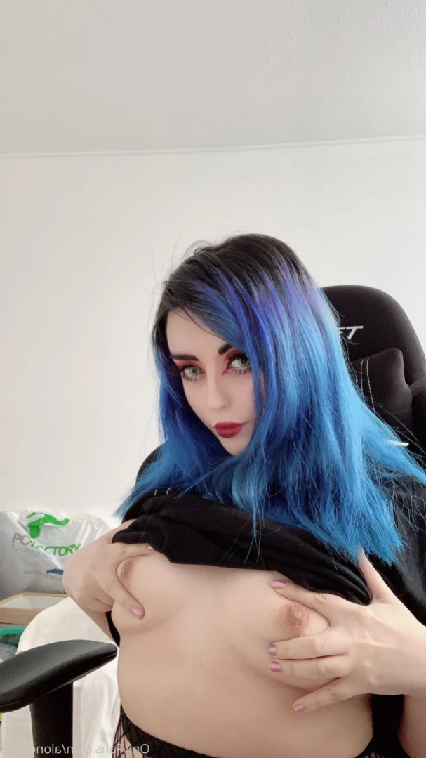 Allein [ allein.grrrl ] Onlyfans leaked photo 12653379 on Hotleaks.tv
