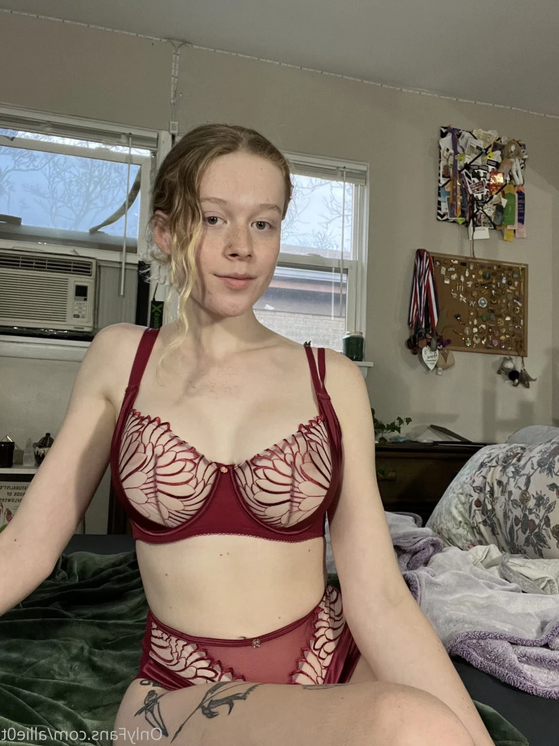 🌸 Allie 🌼 [ allie0t ] Onlyfans leaked photo 9223299 on Hotleaks.tv