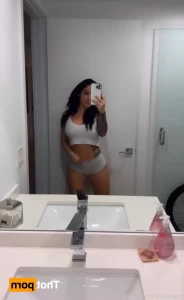 16373721