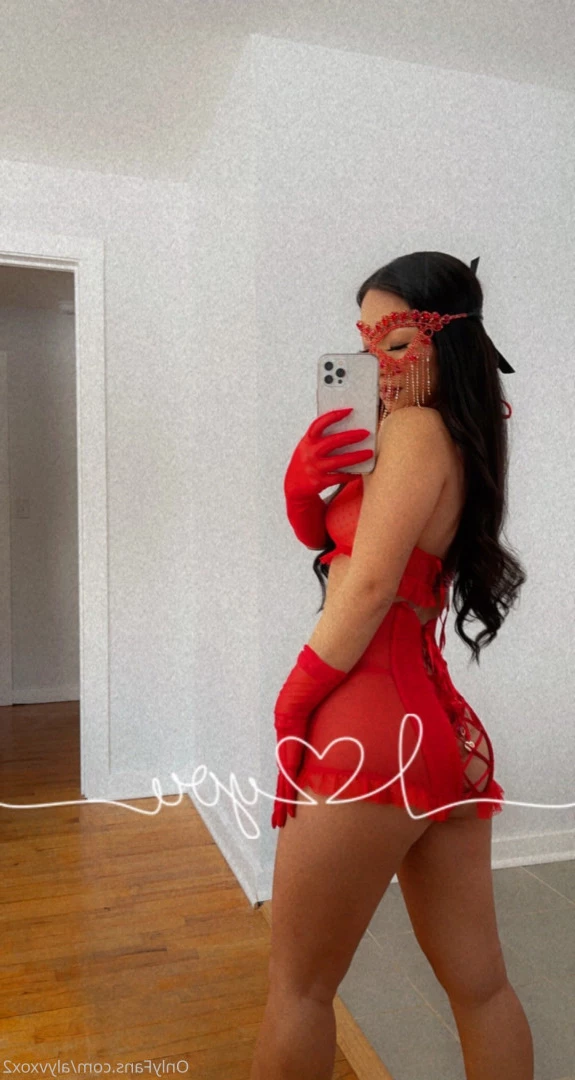 Aly V x2 ✨ [ alyvxox2 ] Onlyfans leaked photo 8960648 on Hotleaks.tv