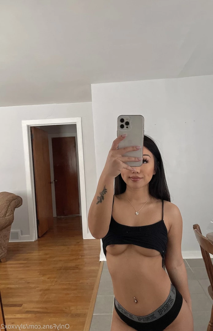 Aly V x2 ✨ [ alyvxox2 ] Onlyfans leaked photo 8960762 on Hotleaks.tv