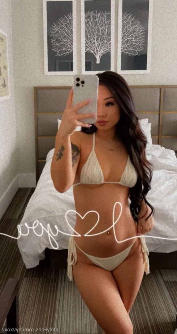 Aly V x2 ✨ [ alyvxox2 ] Onlyfans leaked photo 8960837 on Hotleaks.tv