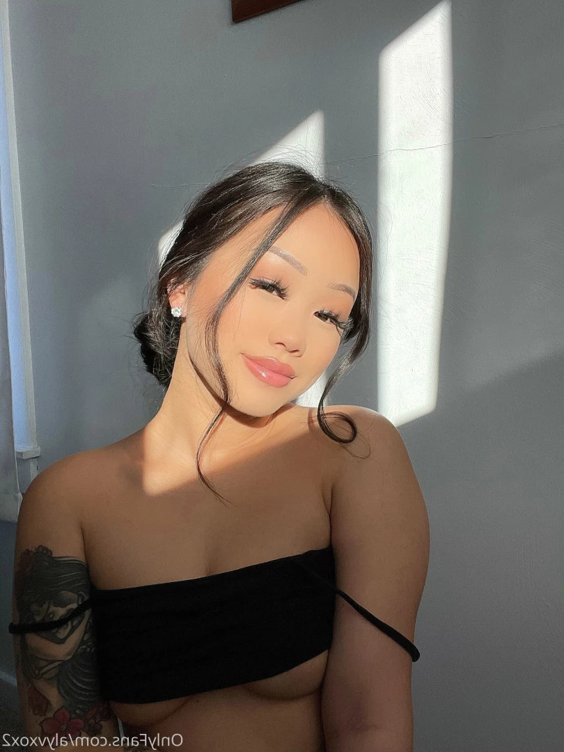 Aly V x2 ✨ [ alyvxox2 ] Onlyfans leaked photo 8961098 on Hotleaks.tv