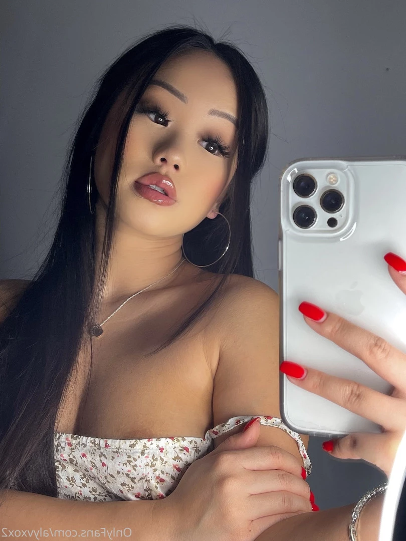 Aly V x2 ✨ [ alyvxox2 ] Onlyfans leaked photo 8961666 on Hotleaks.tv