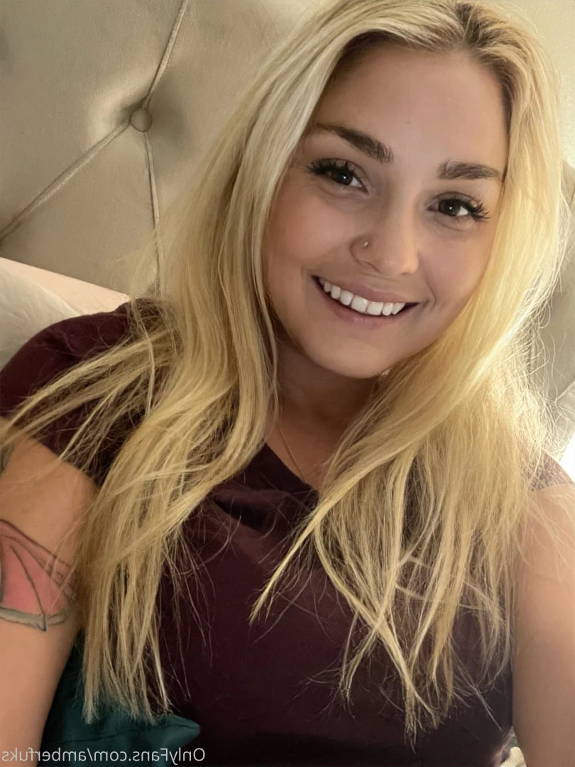 𝗕𝗥𝗨𝗡𝗘𝗧𝗧𝗘 𝗕𝗢𝗠𝗕𝗦𝗛𝗘𝗟𝗟 💣 [ amberfuks ] Onlyfans leaked photo 9992973 on Hotleaks.tv