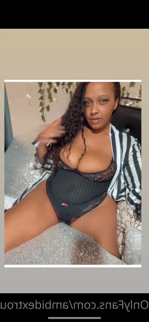 Ambi_BBL [ ambidextrous_bbl ] Onlyfans leaked photo 9706765 on Hotleaks.tv