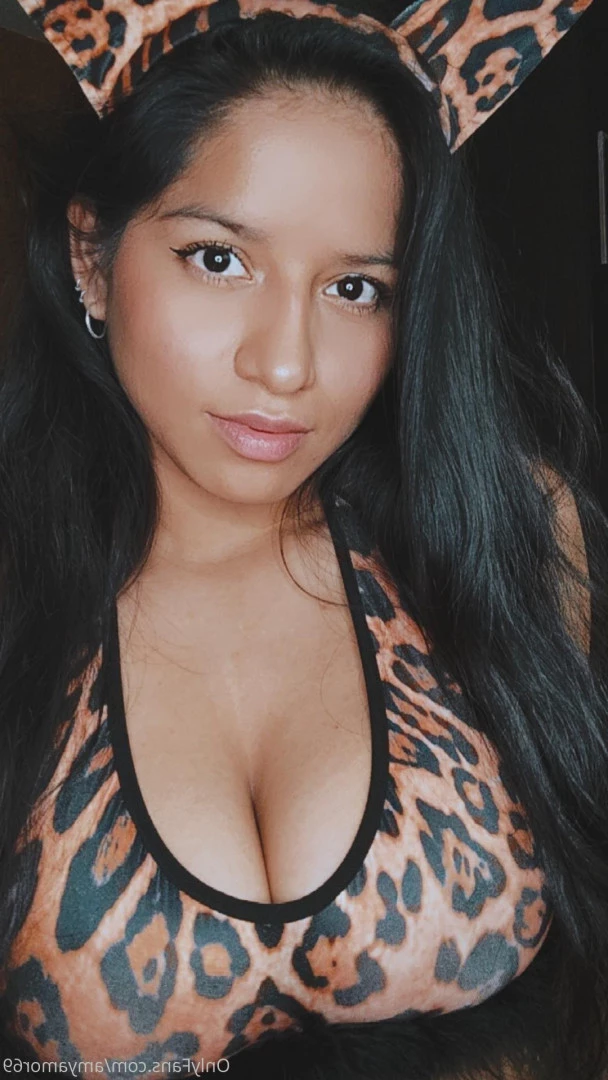🔥🔥Ⓐⓜⓨ🔥🔥  CUSTOM QUEEN 🔥💥 [ amyamor69 ] Onlyfans leaked photo 9705800 on Hotleaks.tv
