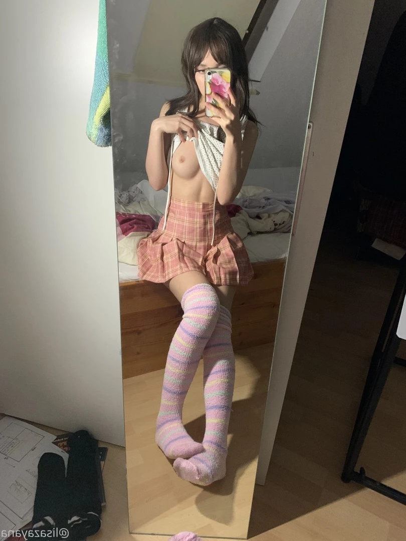 littledaisy Onlyfans leaked photo 2500158 on Hotleaks.tv