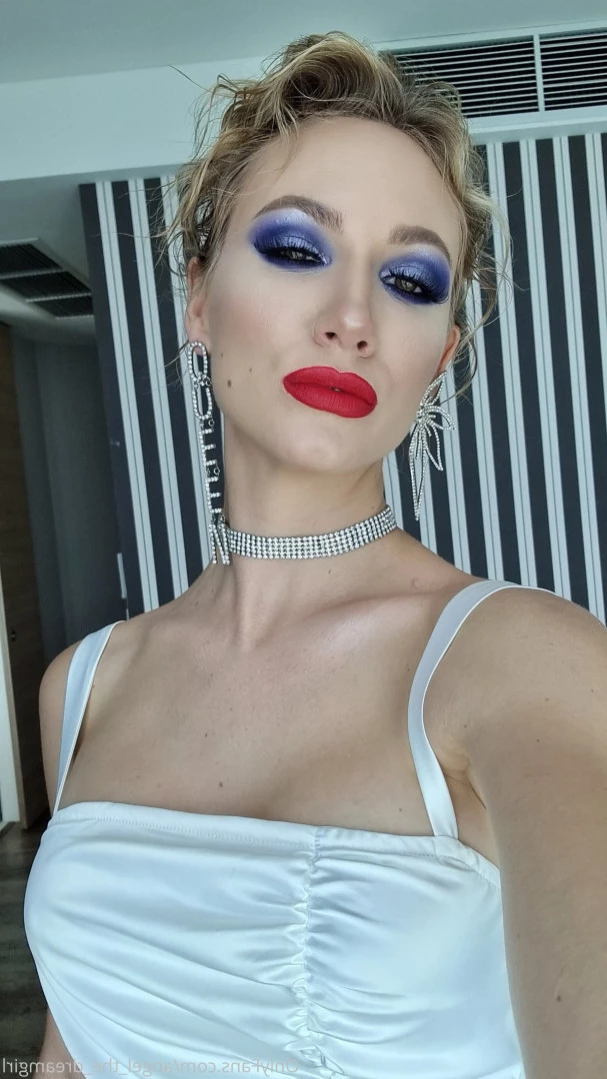 Alice [ angel_the_dreamgirl ] Onlyfans leaked photo 12016797 on Hotleaks.tv