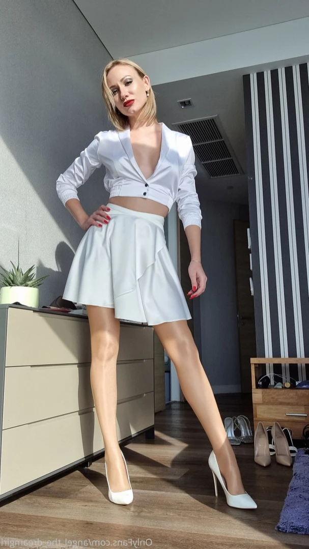 Alice [ angel_the_dreamgirl ] Onlyfans leaked photo 12306047 on Hotleaks.tv
