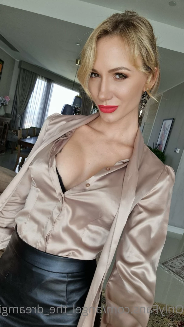 Alice [ angel_the_dreamgirl ] Onlyfans leaked photo 13558559 on Hotleaks.tv