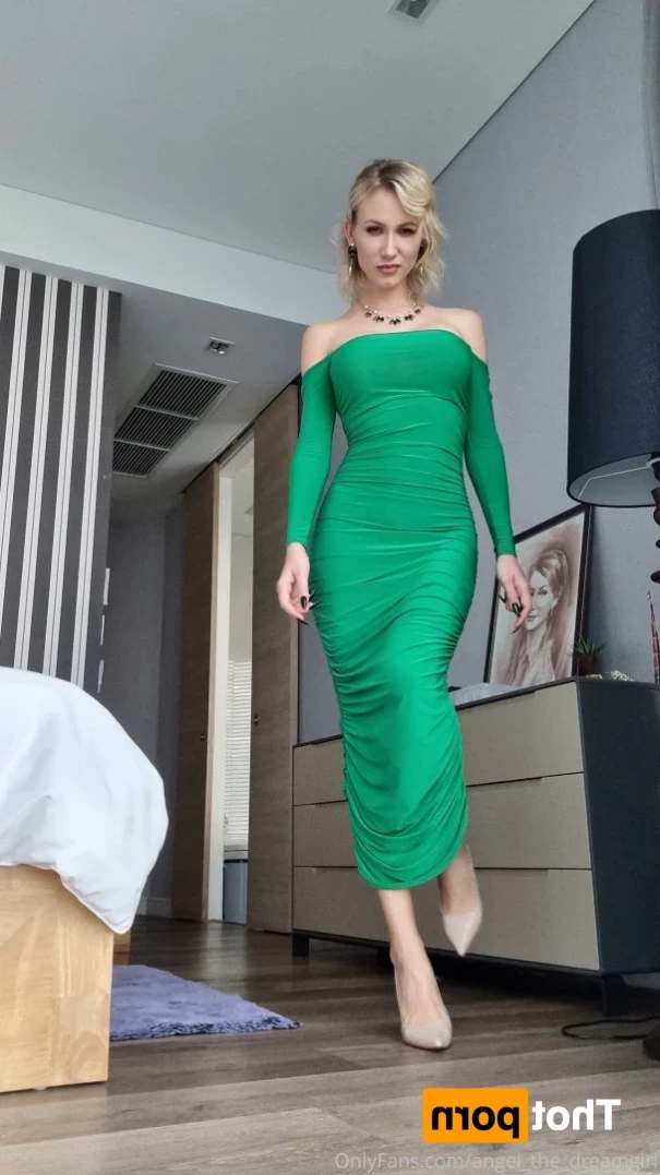 Alice [ angel_the_dreamgirl ] Onlyfans leaked photo 14688741 on Hotleaks.tv