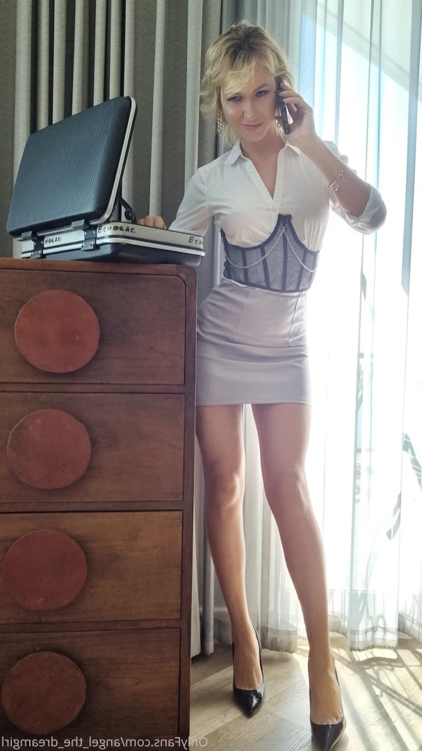Alice [ angel_the_dreamgirl ] Onlyfans leaked photo 14985973 on Hotleaks.tv