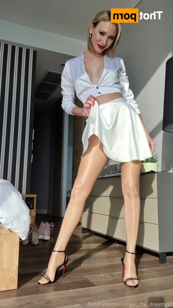 Alice [ angel_the_dreamgirl ] Onlyfans leaked photo 15109592 on Hotleaks.tv