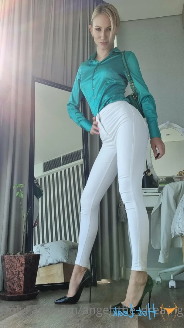 Alice [ angel_the_dreamgirl ] Onlyfans leaked photo 15113476 on Hotleaks.tv