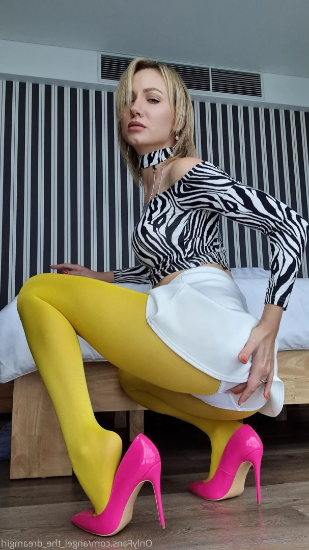 Alice [ angel_the_dreamgirl ] Onlyfans leaked photo 15114302 on Hotleaks.tv
