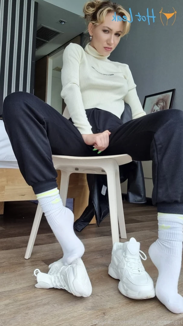 Alice [ angel_the_dreamgirl ] Onlyfans leaked photo 15117724 on Hotleaks.tv