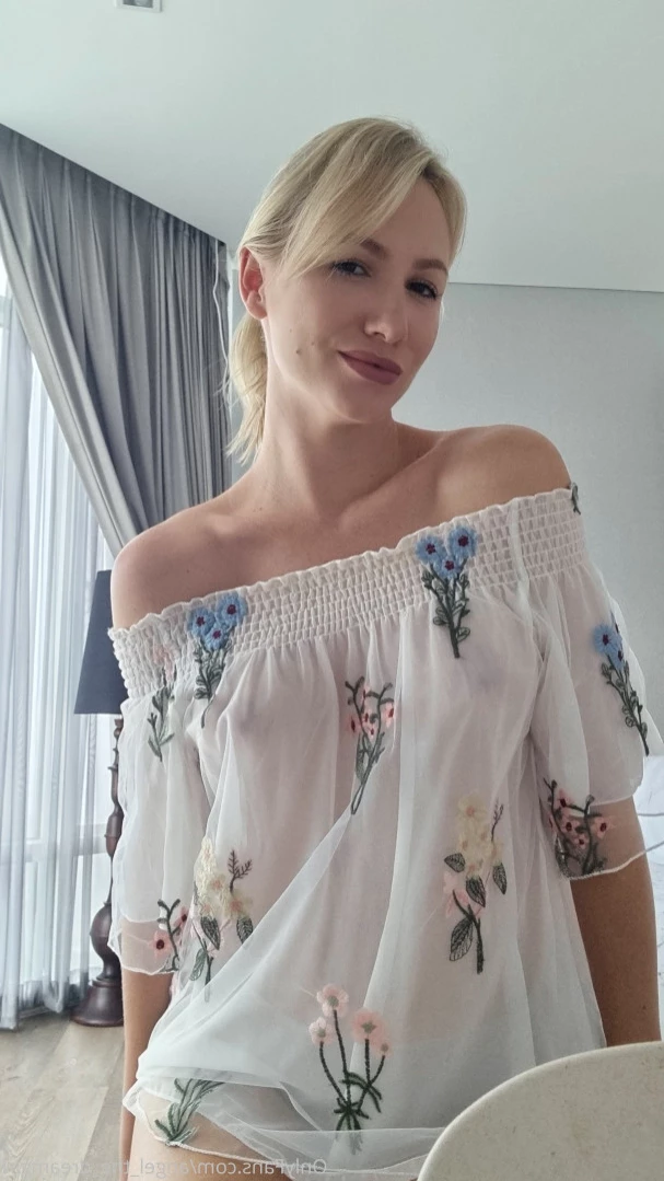 Alice [ angel_the_dreamgirl ] Onlyfans leaked photo 15152624 on Hotleaks.tv