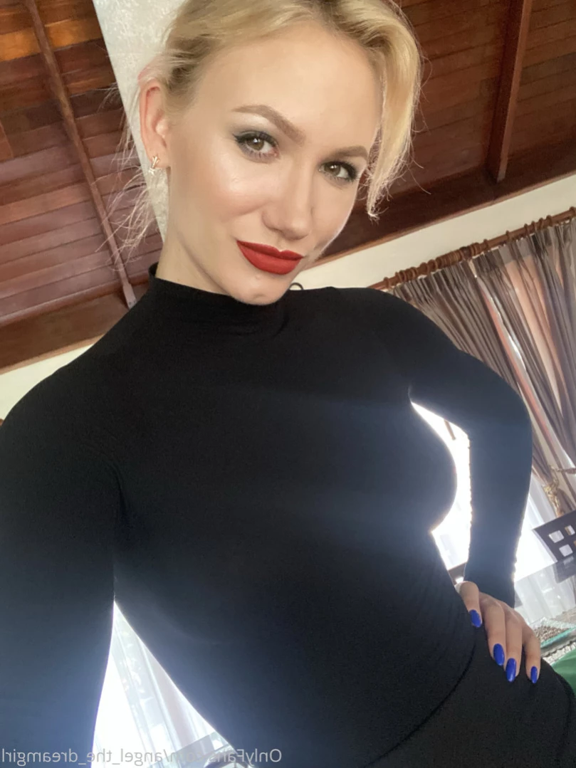 Alice [ angel_the_dreamgirl ] Onlyfans leaked photo 15425448 on Hotleaks.tv
