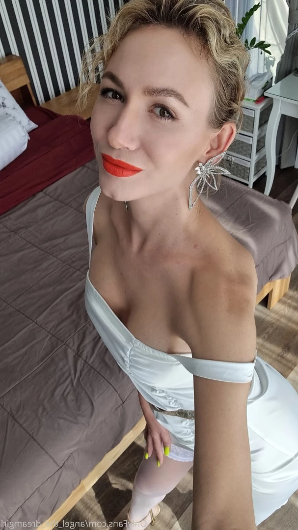 Alice [ angel_the_dreamgirl ] Onlyfans leaked photo 15508112 on Hotleaks.tv