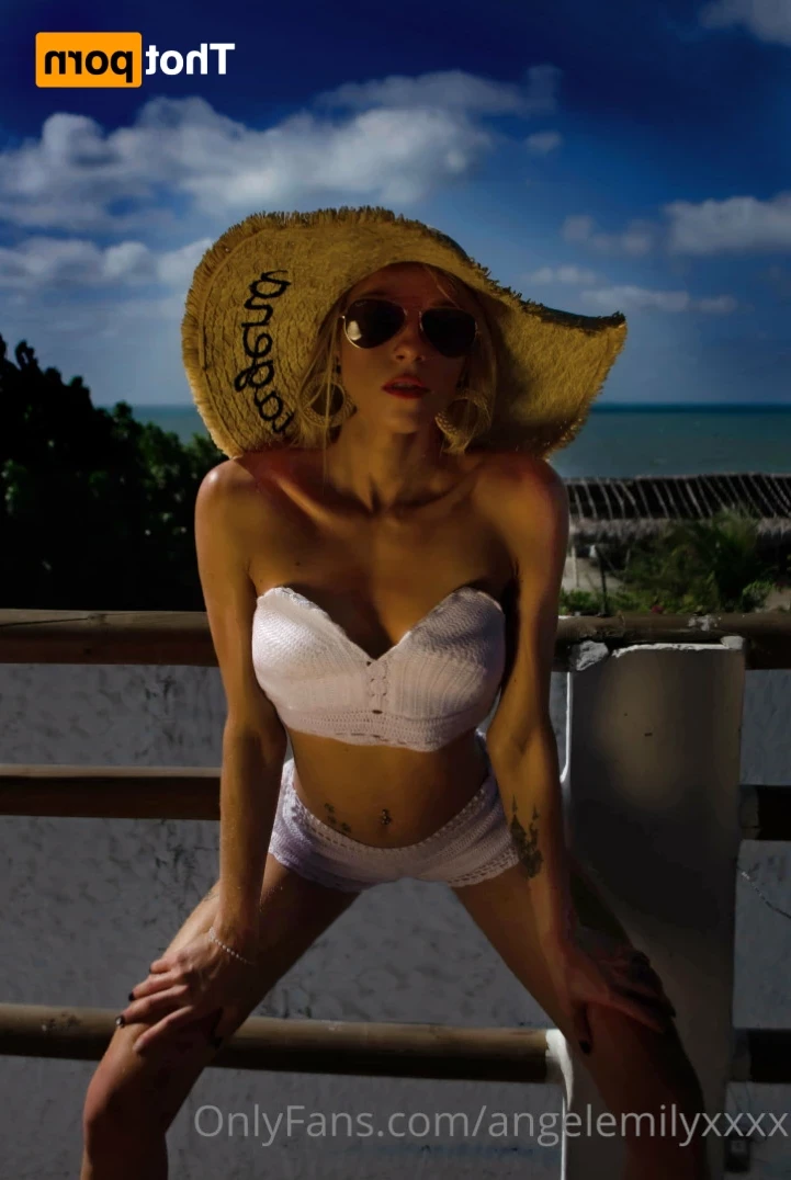 Angel Emily [ angelemilyxxxx ] Onlyfans leaked photo 11705629 on Hotleaks.tv
