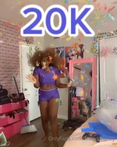 1629722
