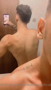 10506437