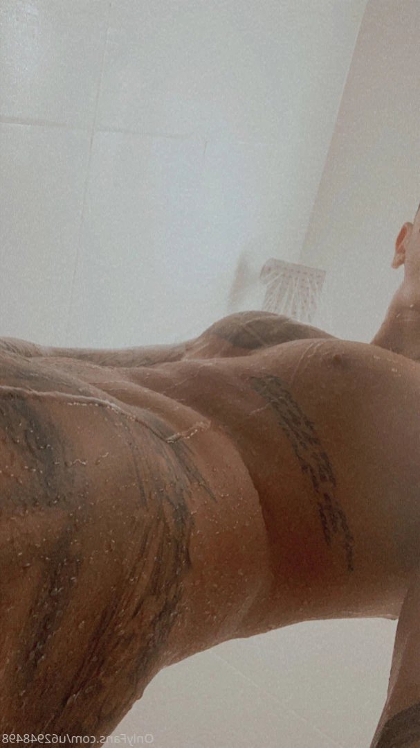 Anibal pagua [ anibalpaguaoficial ] Onlyfans leaked photo 12883119 on Hotleaks.tv