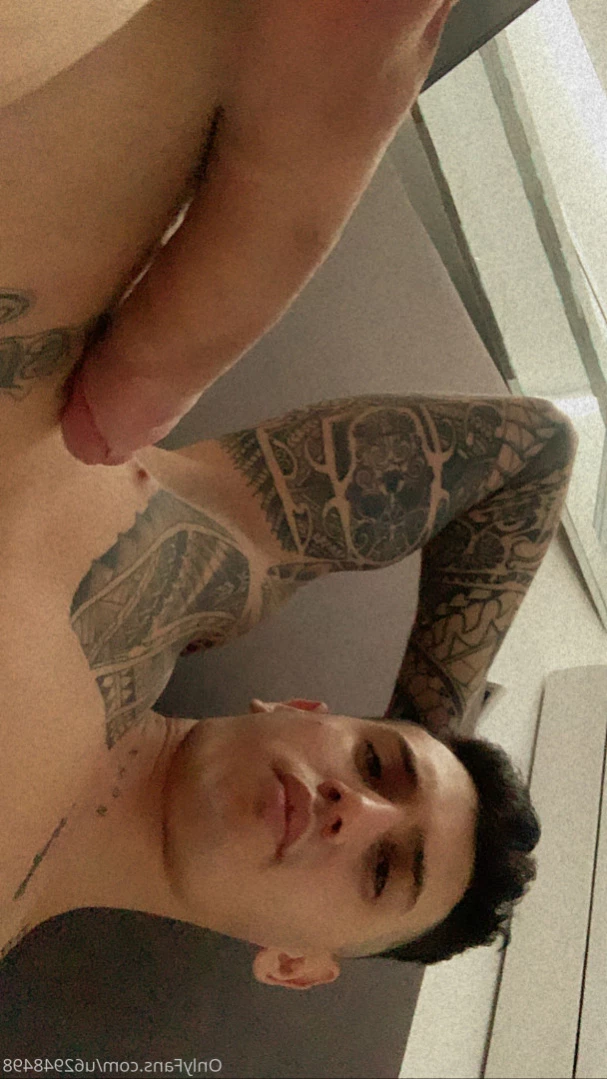 Anibal pagua [ anibalpaguaoficial ] Onlyfans leaked photo 13059494 on Hotleaks.tv