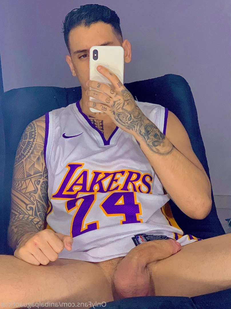 Anibal pagua [ anibalpaguaoficial ] Onlyfans leaked photo 14483449 on Hotleaks.tv
