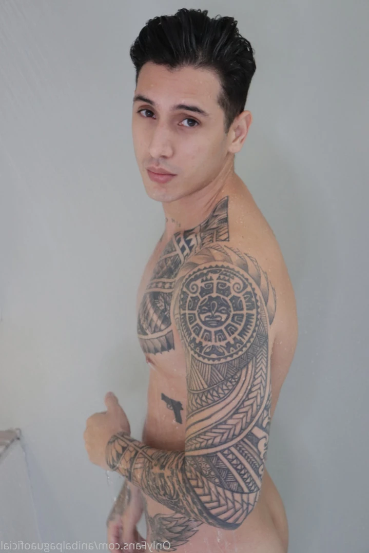 Anibal pagua [ anibalpaguaoficial ] Onlyfans leaked photo 14911162 on Hotleaks.tv