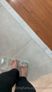 10506323