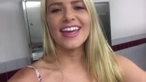 Anikka Albrite [ anikkaalbrite ] Onlyfans leaked video 10505824 on Hotleaks.tv