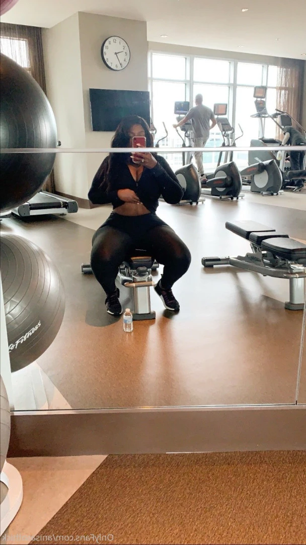 anisasothick Onlyfans leaked photo 8976793 on Hotleaks.tv